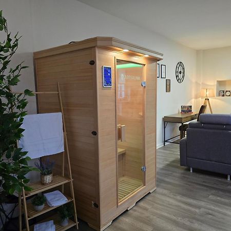 Luxus City Apartment Sauna Balkon Kueche Zentral Rostock Exteriör bild